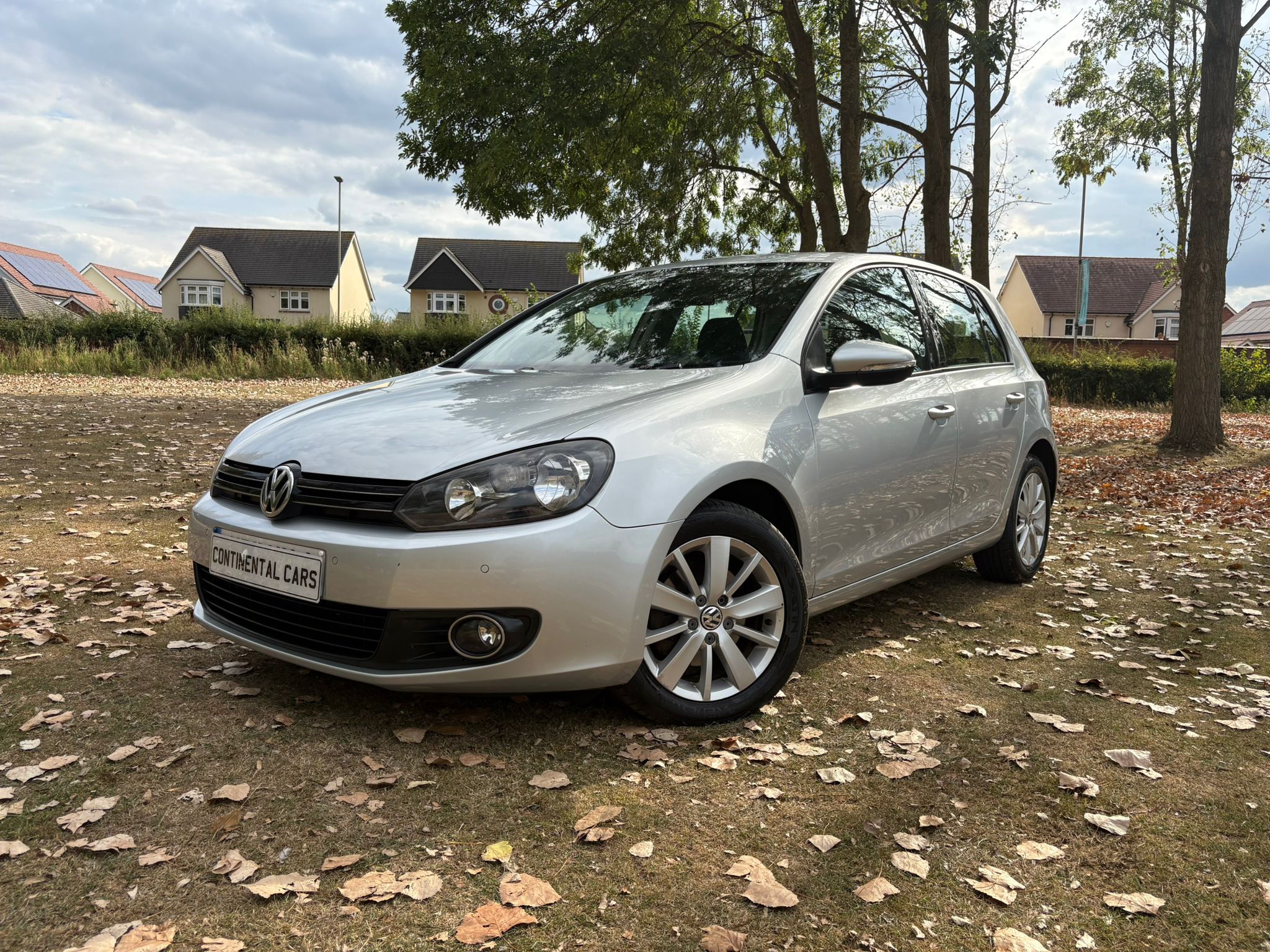 VOLKSWAGEN GOLF MATCH TDI BLUE TECH